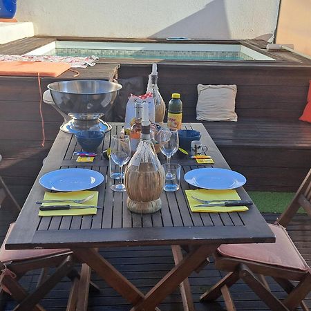 Appartamento Sous Le Soleil Bandol Esterno foto